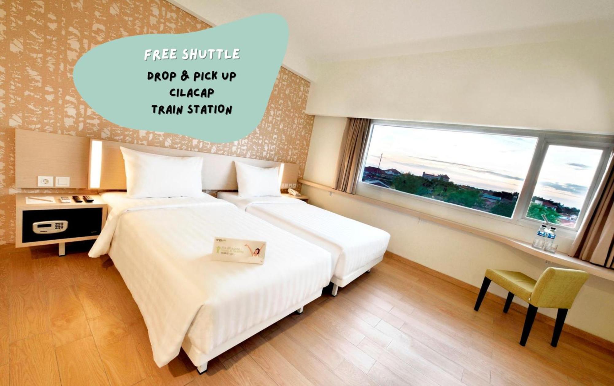 Whiz Prime Hotel Sudirman Cilacap Eksteriør bilde